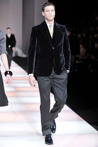 Look 30
